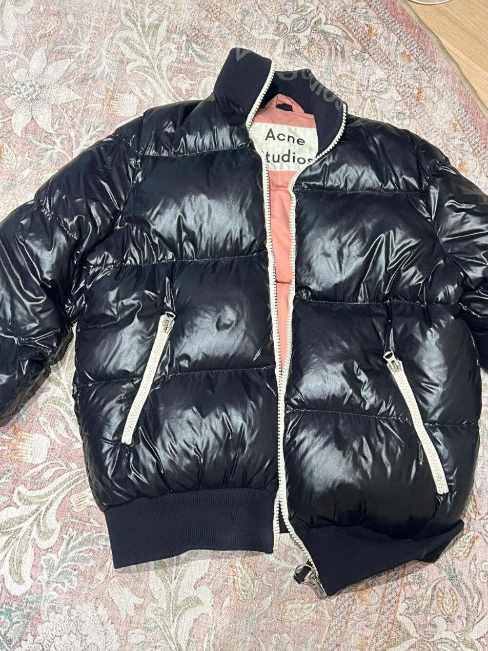 Acne Studios Cilla Puffer in Glossy Black PERFECT Winter Coat - Picture 2 of 8